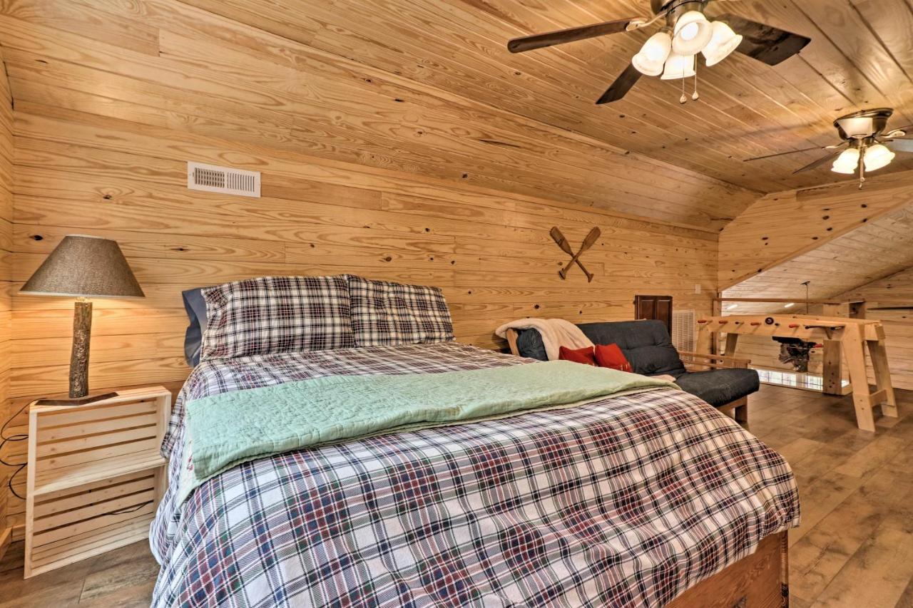 Peaceful Family Cabin On 10 Acres With Game Room! Heflin Kültér fotó