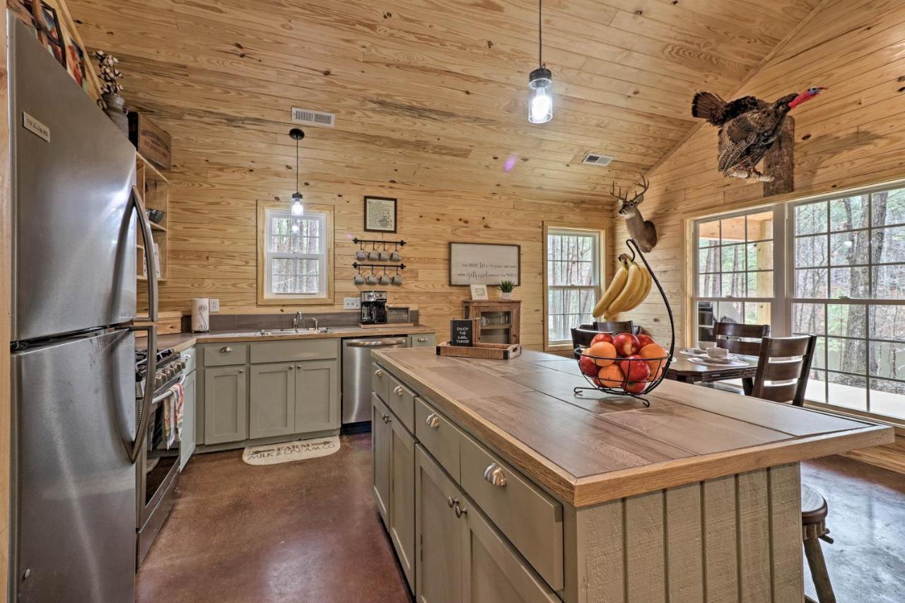 Peaceful Family Cabin On 10 Acres With Game Room! Heflin Kültér fotó