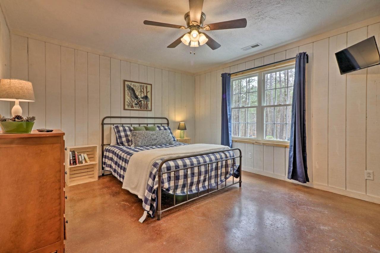 Peaceful Family Cabin On 10 Acres With Game Room! Heflin Kültér fotó